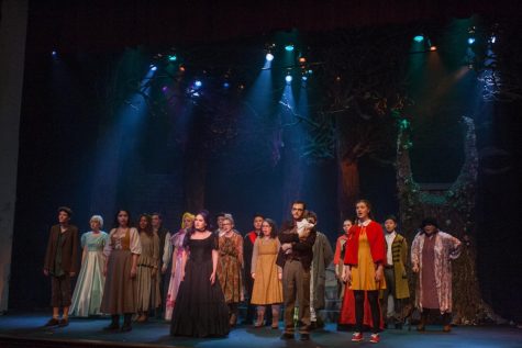 Mimes and Mummers Thrills with “Into the Woods”
