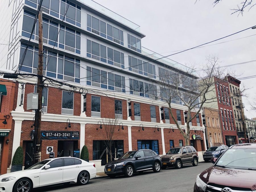 Neighborhoods+surrounding+Fordham+have+been+forced+to+deal+with+questions+of+gentrification.+%28Kylie+Elwood%2F+The+Fordham+Ram%29